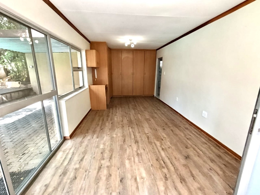 To Let 4 Bedroom Property for Rent in Dan Pienaar Free State